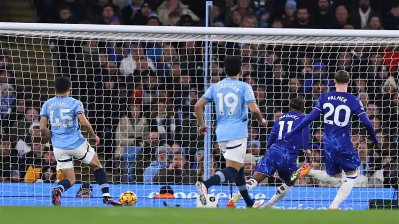 اللقاء المنتظر.. ثلاثي المهاجمين أساسي في مانشستر سيتي مع تغييرات تشيلسي